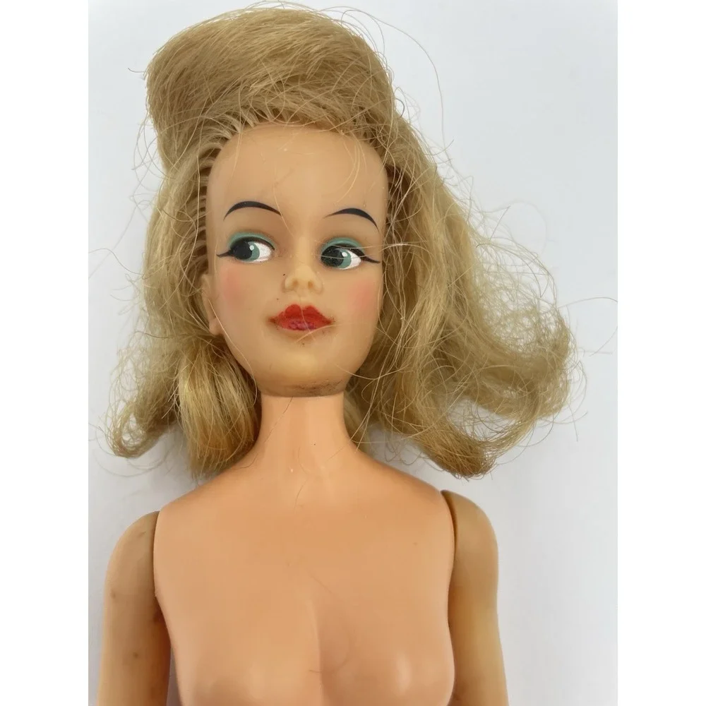 Vintage 1965 Ideal Glamour Misty Tammy‎ Doll Side Glance Eye M-12 Nude